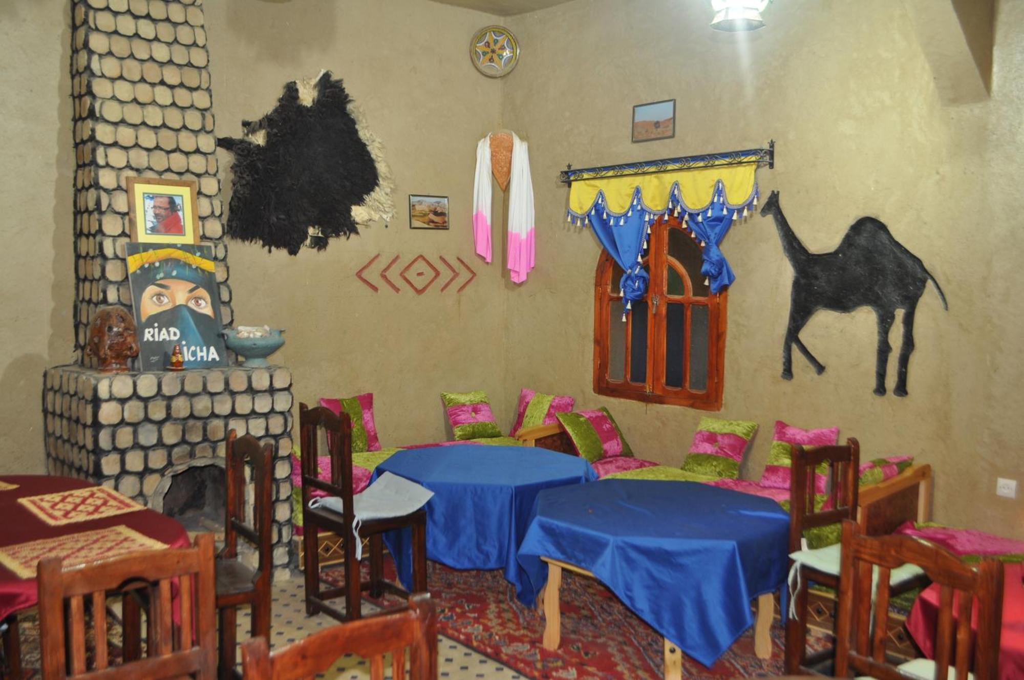 מרזאוגה Riad Aicha & Camel Trekking מראה חיצוני תמונה